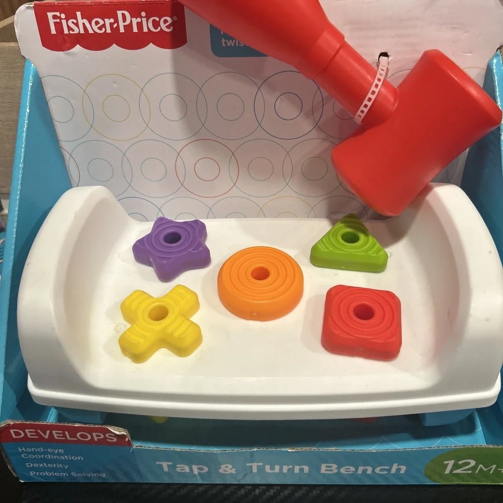 Fisher-Price Tap & Turn Bench Pretend Tools 2-Sided Toy for Infants and Toddlers